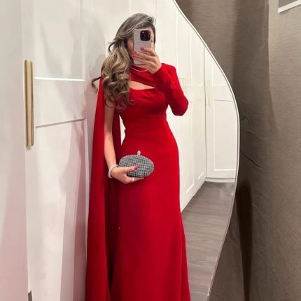 Sexy hip hugging single shoulder strapless evening gown